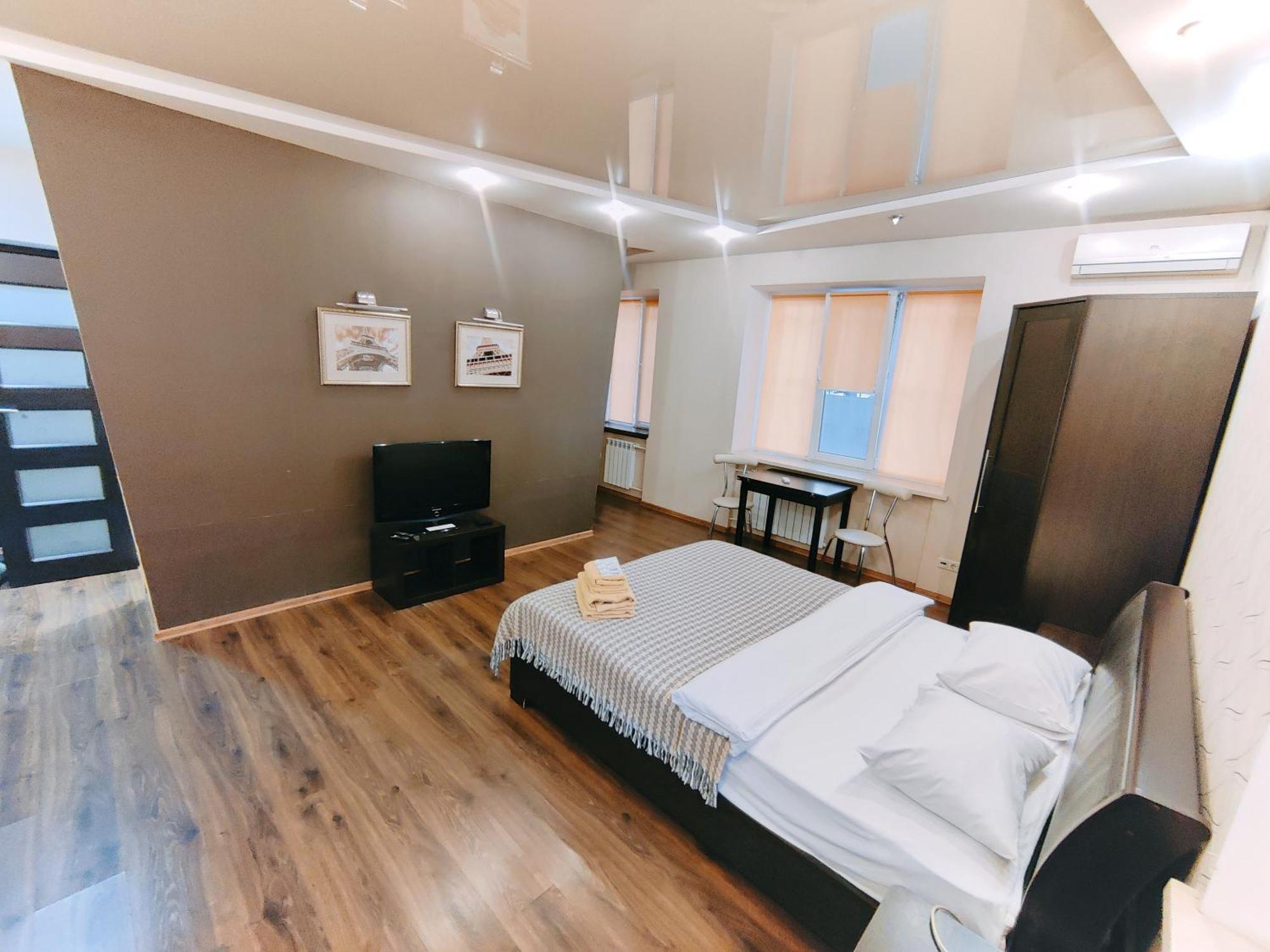 Real Home Apartmens - Podil Promenade Kiev Bagian luar foto