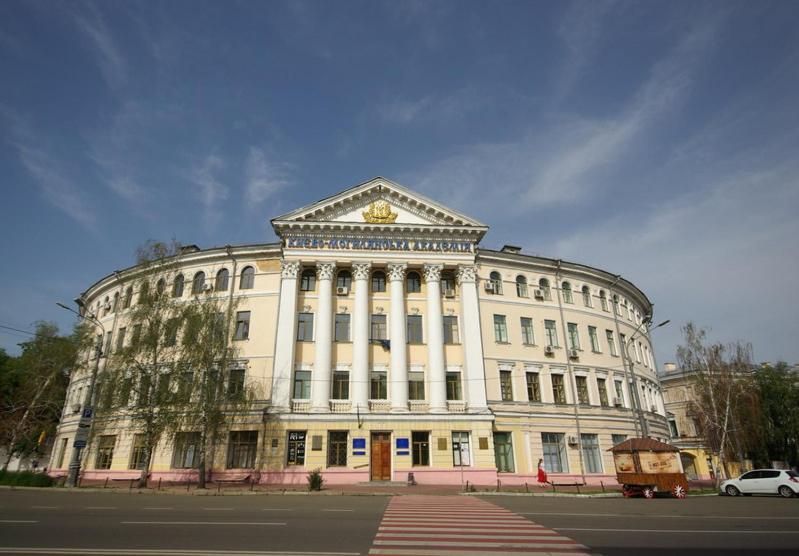 Real Home Apartmens - Podil Promenade Kiev Ruang foto