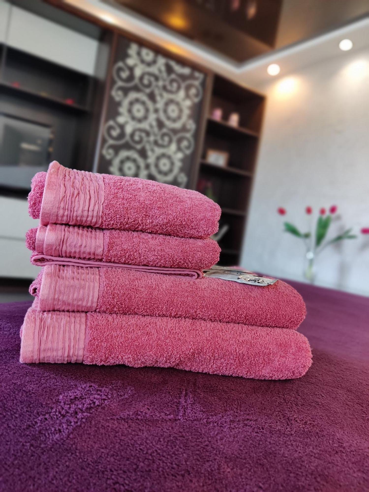Real Home Apartmens - Podil Promenade Kiev Ruang foto