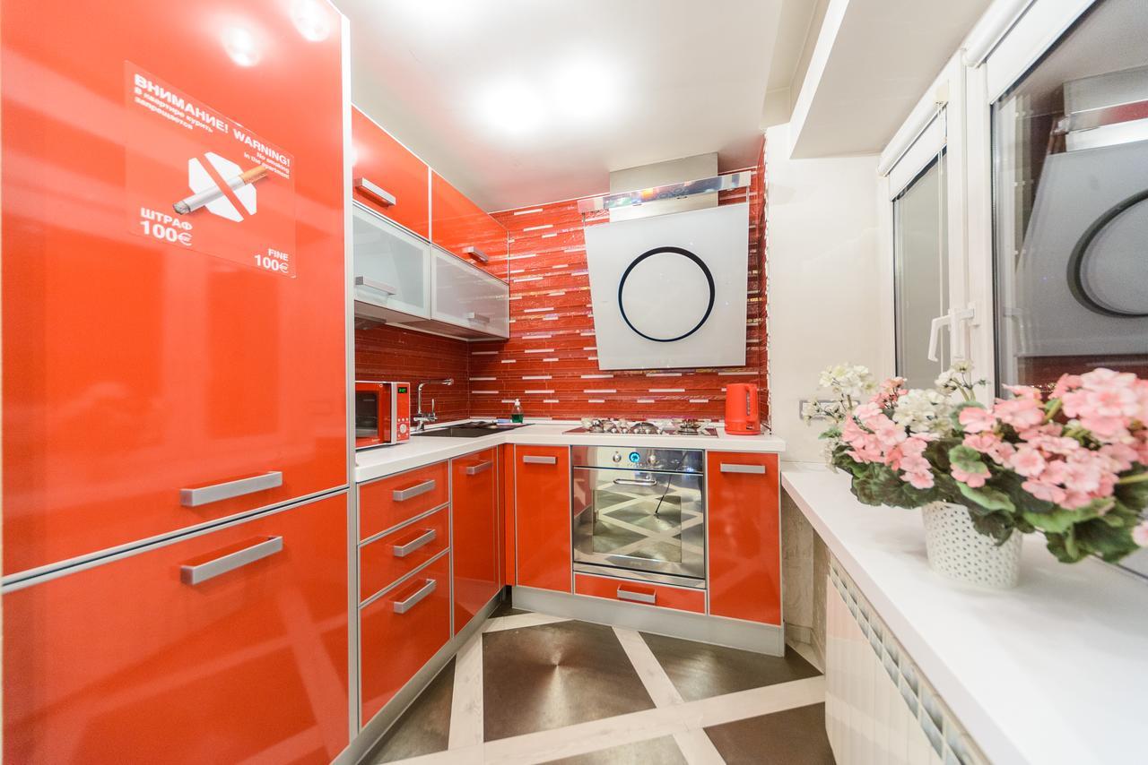 Real Home Apartmens - Podil Promenade Kiev Bagian luar foto